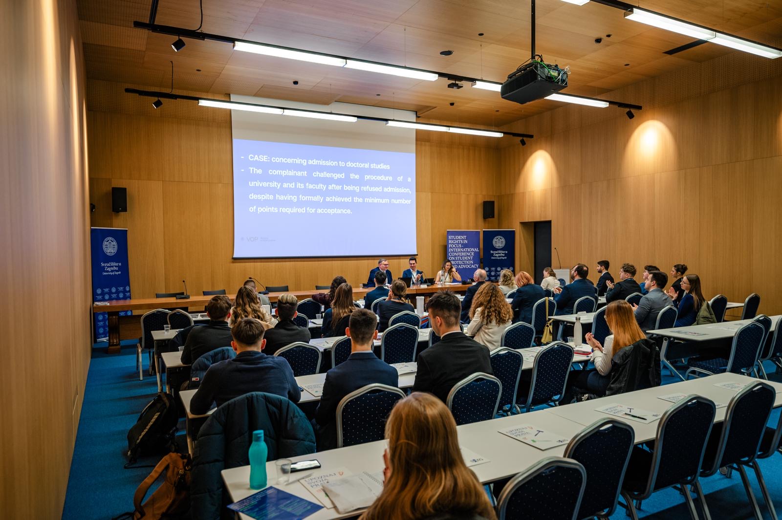 f348de16 6af3 4ba7 a123 2404a44e91a1